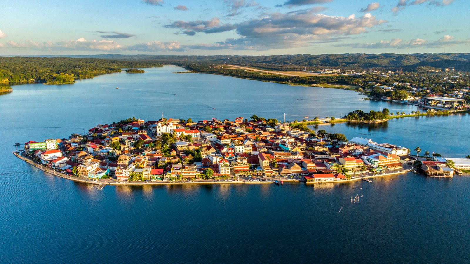 Guatemala para volver a servir — Petén